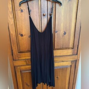 ELAN black size XL adjustable strap draped midi with scoop back and pockets. EUC